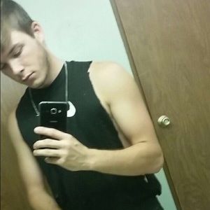 Meet your Posher, Hunter